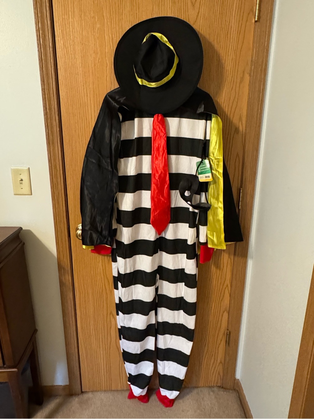 Tipsy Elves Hamburger Thief Costume